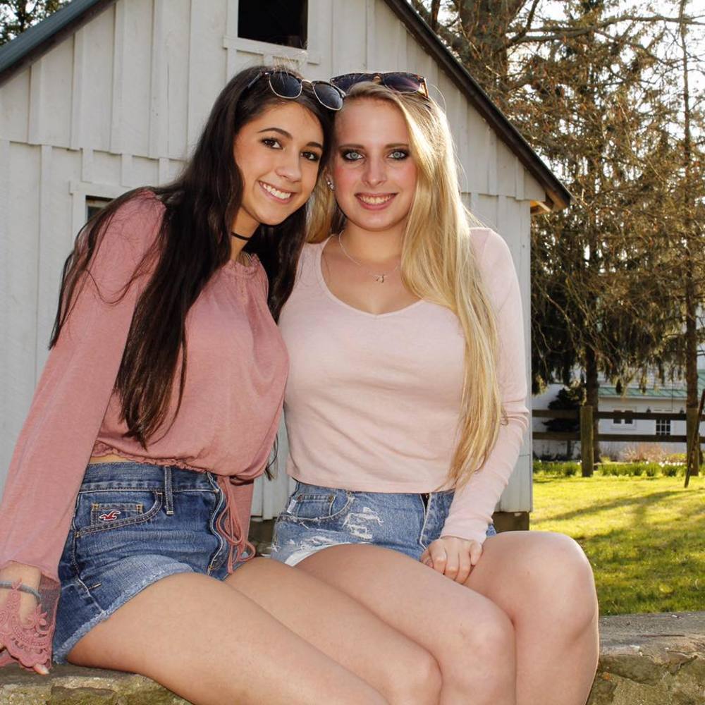 Meet your Posher, Kenzi